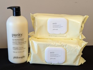 lot 245 image: Philosophy Facial Cleanser and Wipes