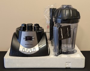 lot 262 image: New HealthMaster Living Well Blender