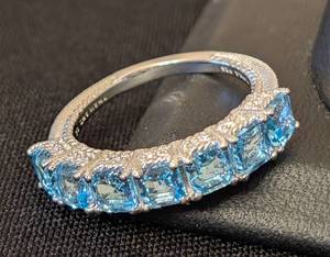 lot 283 image: Judith Ripka Sterling Silver and Blue Topaz Ring