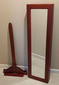 lot 288 image: Lori Greiner Mirrored Jewelry Cabinet