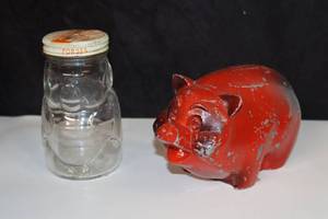 lot 378 image: Collectible Brick Red Locking wKey Cast Iron Polk County Federal Savings Iowa Pig, Hazel Atlas Clear Glass Mustard Forbes Pig Piggy Banks