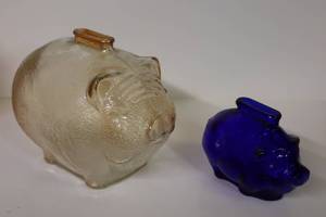 lot 425A image: Collectible Glass Carnival Depression Gold Cobalt Blue Textured Glass Pig Piggy Banks