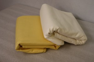 lot 445 image: Bulk Quality Quilting Backing Fabric Vintage Solids Cream Yellow