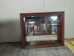 lot 6 image: Classic Mirror Display Hanger