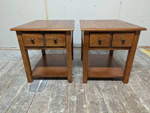 lot 9 image: 2 Beautiful Wood End Tables  Night Stands