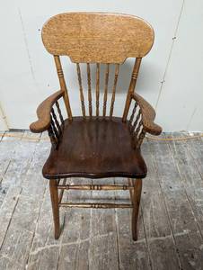 lot 15 image: Refinished Wooden Captains Chair