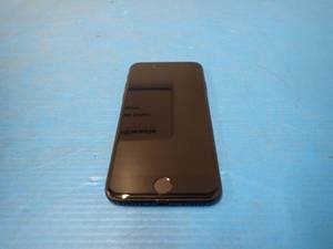 Apple&nbspiPhone 7 A1660  32GB of storage  Cellular Carrier Unlocked  Includes Charging Cable  Light scratches on screen