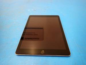 Apple&nbspiPad (6th generation) A1893  32GB of storage  WIFI Only  Includes Charging Cable&nbsp