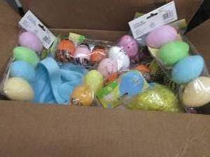 Box of Assorted Easter Items...