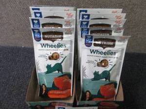 12- 2.2 oz Nutrish Wheelies Cat Tre...