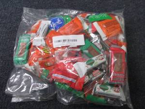 2 lb Christmas Chocolate Mix...