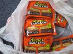 12- 2.75 oz Reeses Snack Cakes...