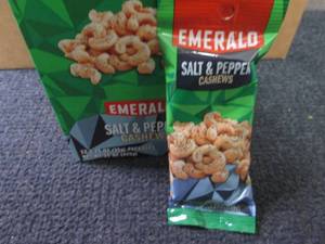 12- 1.25 oz Emerald Salt & Pepper C...