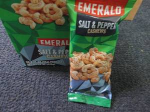 12- 1.25 oz Emerald Salt & Pepper C...