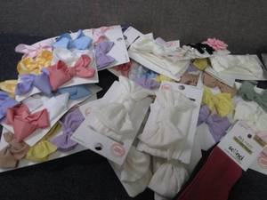 Assorted Hair Bows & Clips...