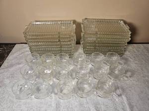 lot 66 image: Vintage Set of Hazel Atlas Snack Tray Dishes (16 Places)