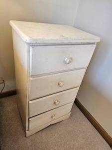 lot 119 image: Primitive Four Drawer Nightstand