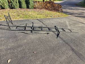 lot 245 image: Deer Hunting Tree Stand