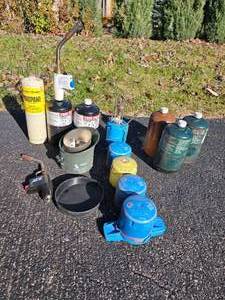 lot 446 image: Small Propane Fuel Cannister Assortment