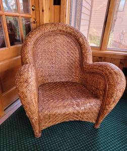 lot 91 image: Natural Woven Wicker Arm Chair