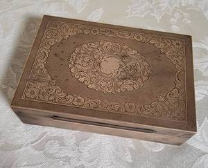 lot 166 image: Antique Sterling Silver Cigarette Box