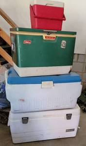 lot 449 image: Cooler Collection, as