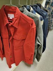 lot 313 image: Mens Filson Button Down Heavy Over Shirts  XXL