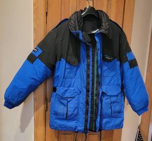 lot 315 image: Northern Outfitters Insulated Blue Winter Jacket  XL
