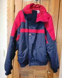 lot 318 image: Vintage Obermeyer Ski Jacket  XL