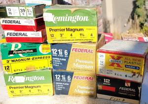 lot 239 image: 12 Gauge Shot Gun Ammunition Assortment