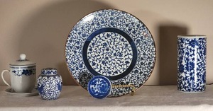 lot 52 image: Vintage Fine Chinese Blue Painted Porcelain Collection - (5)