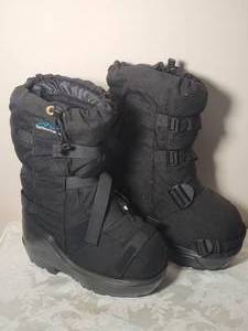 lot 173 image: Northern Outfitters Expedition Arctic Exp. II Boots - S