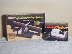 lot 355 image: Kitchen Knife Sharpening Kit - (2)