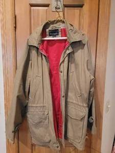 lot 176 image: Vintage Canvas Brooks Brothers Brooksgate Mens XL All-Weather Lined Jacket
