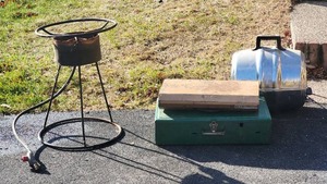 lot 337 image: Camping Chefs Propane Burner Collection - (4)