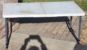 lot 451 image: Sturdy White Plastic Folding Table