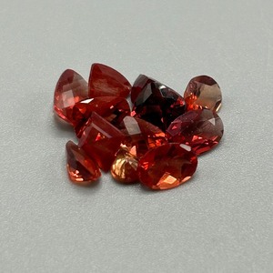 7.43 Carat Red Labradorite Mixed Cut - Assorted Lot of Loose Stones