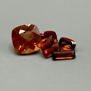 6.50 Carat Red Labradorite Mixed Cut - Set of 5 Loose Stones