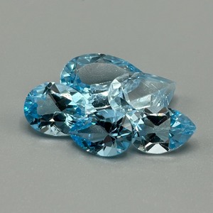 17.55 Carat Blue Topaz Pear Faceted Cut - Set of 5 Loose Stones