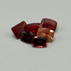 6.79 Carat Red Labradorite Mixed Cut - Various Size, Color & Shape Set of 6 Loose Stones