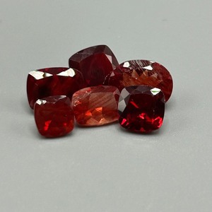 8.78 Carat Red Labradorite Mixed Cut - Assorted Set of 6 Loose Stones