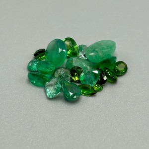 7.33 Carat Misc. Green Gemstones Various Species, Size, Color & Shape Assorted Lot of Loose Stones