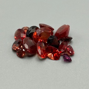 9.94 Carat Red Labradorite Mixed Cut - Assorted Lot of Loose Stones