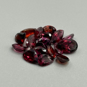 10.50 Carat Garnet Mixed Cut - Assorted Lot of Loose Stones