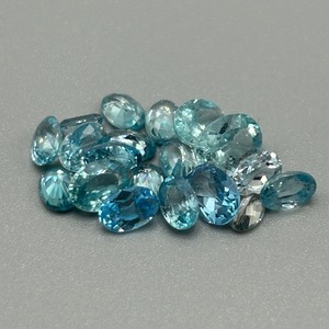 12.90 Carat Blue Topaz Oval Faceted Cut - Assorted Lot of Loose Stones
