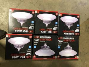 lot 12 image: Lot of LED High Lumens Utility Light 5000 Lumens 60W Customer Returns See Pictures