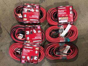 lot 32 image: Lot of 50 ft. 143 Single Lighted Locking Extension Cord, Red and Black  Customer Returns See Pictures