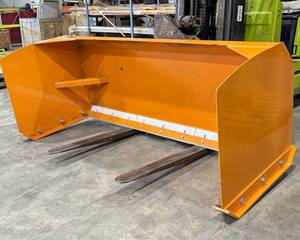 lot 281 image: 2024 Wolverine Snow Pusher