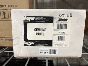 lot 357 image: Meyer Light Adapter Kit (99-02 ChevyGMC)