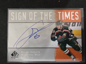 lot 160 image: 2001 SP Authentic Sign Of The Times Autograph Marian Gaborik